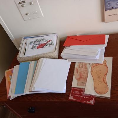 LARGE ASSORTMENT OF CHRISTMAS CARDS AND EXTRA ENVELOPES