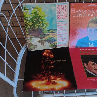 A COLLECTION OF VINYL RECORD ALBUMS (7)