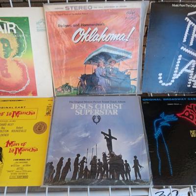 A COLLECTION OF VINYL RECORD ALBUMS (8)