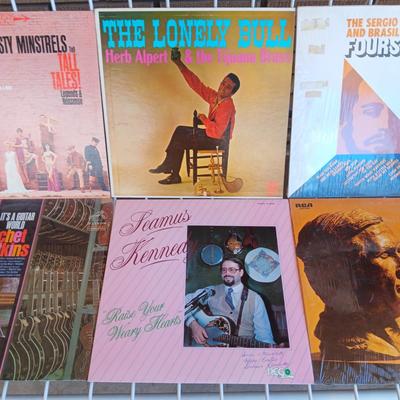 A COLLECTION OF VINYL RECORD ALBUMS (9)