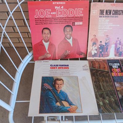 A COLLECTION OF VINYL RECORD ALBUMS (9)