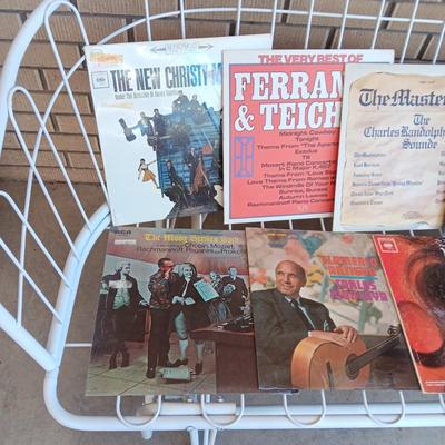 A COLLECTION OF VINYL RECORD ALBUMS (11)