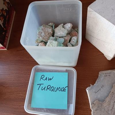RAW TURQUOISE
