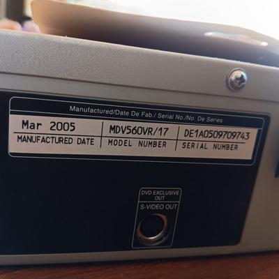 MAGNAVOX DVD/VCR COMBO PLAYER MDV 560 VR