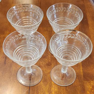 Set Of 4 Crystal Wine Glasses