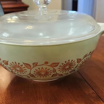 Vintage Pyrex Cinderella Mixing Bowl 1970s Gold On Green With Lid