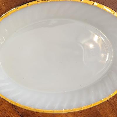 China Serving Plate