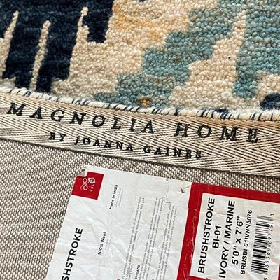 MAGNOLIA HOME ~ Brushstroke Collection ~ 100% Wool Area Rug ~ 5 x 7