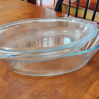 Set Of Three Large Glass Baking Dishes, Third Dish Can Be Used As Lid For Second Dish