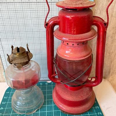 Lantern and oil lamp