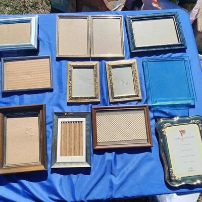 Assorted Small Frames Lot 4