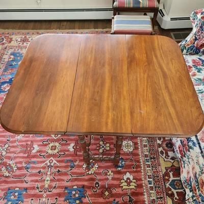 Vintage Dropleaf Gate-leg Table 32" x14 32"x 42"
