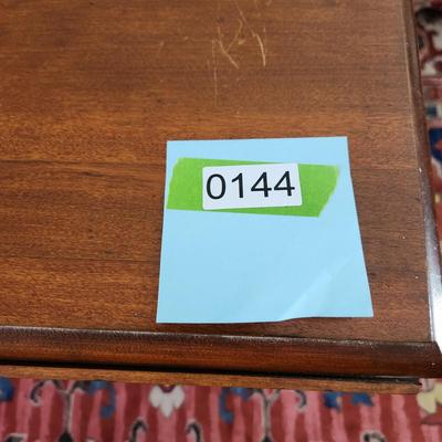 Vintage Dropleaf Gate-leg Table 32" x14 32"x 42"