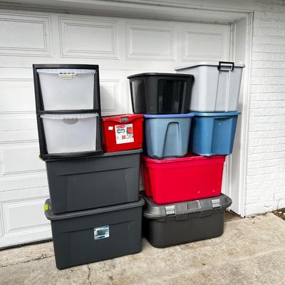 Set of 9 Totes with Lids and 2 Drawer Set