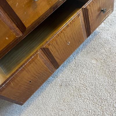 Fun little night stand