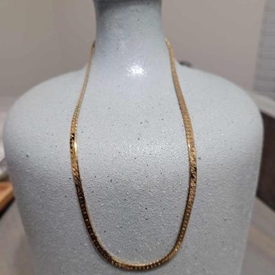 Costume Jewelry - Chain Necklace