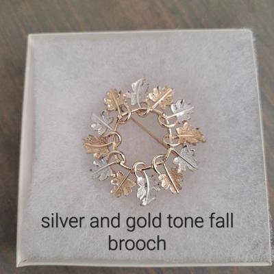 Costume Jewelry - Silver And Gold Tone Fall Brooch