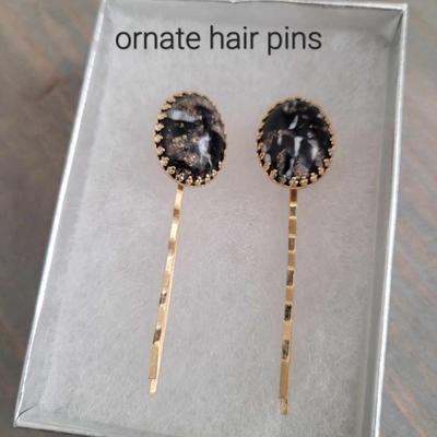 Costume Jewelry - Set Of Ornate Hair Pins