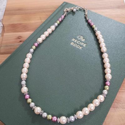 Costume Jewelry -Pastel Bead Necklace
