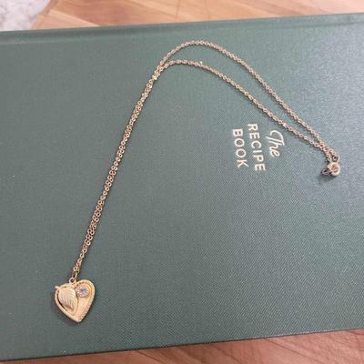 Costume Jewelry -Heart Necklace