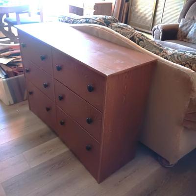 6 DRAWER DRESSER