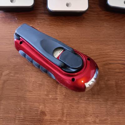 3 CORDLESS PHONES, MEGABRITE & LED FLASHLIGHTS, BROWNIE JUNIOR CAMERA