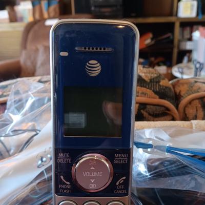 3 CORDLESS PHONES, MEGABRITE & LED FLASHLIGHTS, BROWNIE JUNIOR CAMERA