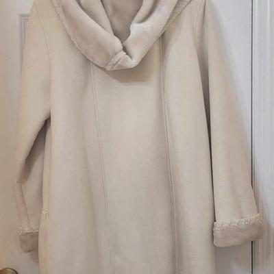 Orvis coat | Great shape | Size small