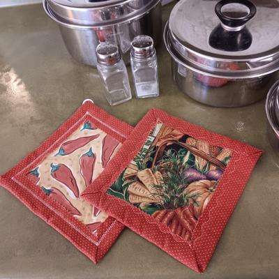 SIGNATURE PRESTIGE SAUCEPANS W/LIDS