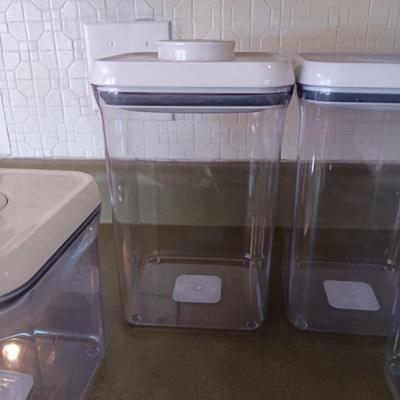 5 PIECE PLASTIC CANISTER SET