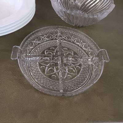 4 LARGE CORELLE BOWLS, SECTIONED AND SERVING BOWL