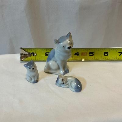 Vintage 1950s Mini porcelain cats