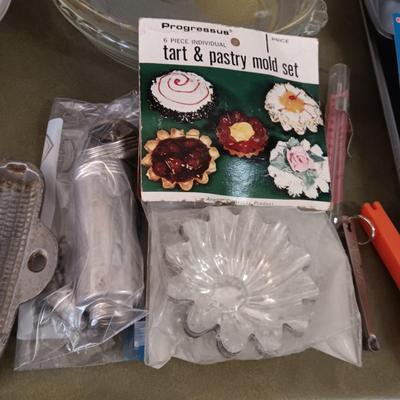 ANOTHER LARGE LOT OF BAKEWARE