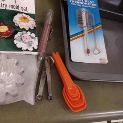 ANOTHER LARGE LOT OF BAKEWARE