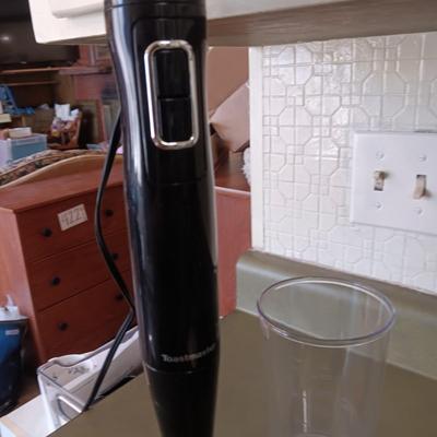 TOASTMASTER HAND MIXER, LARGE GLASS AND STAINLESS STEEL BOWLS, DOUBLE WALL BAKING PAN