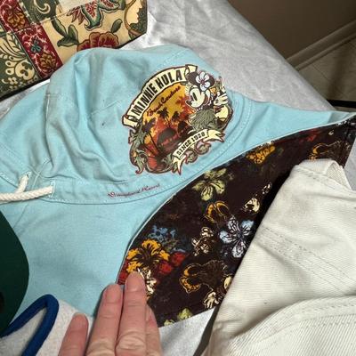 Lot of hats & other