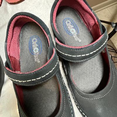 Lot of ladies sandles