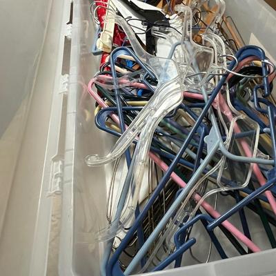 Tub of hangers