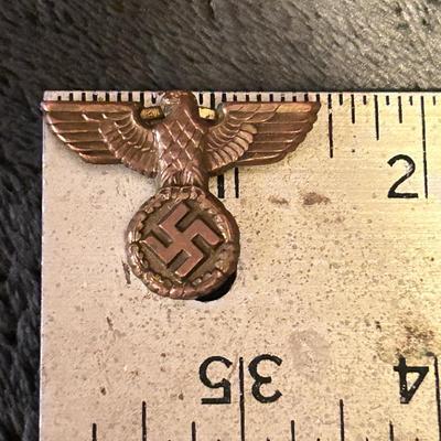 RARE WW2 GERMAN NAZI CAP EAGLE BADGE