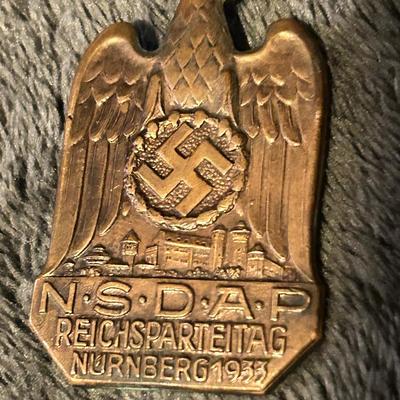 NSDAP Reichsparteitag Nuremberg 1933 Badge
