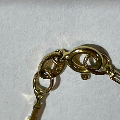 14K 20" Nice Link Chain with a 10K Diamond Opal Dainty Pendant in VG Preowned Condition from an Estate.