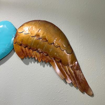 Metal Heart With Wings Wall Decor
