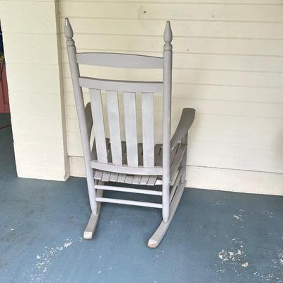 Solid Wood Rocking Chair ~ *Read Details