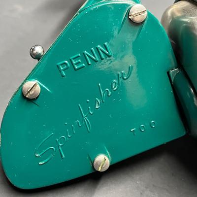 LOT 90B: Vintage Penn Spinfisher 700 Fishing Reel