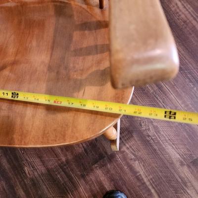 Solid Oak Wood Windsor Style Rocker Rocking Chair