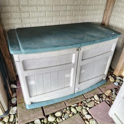 Suncast Large Outdoor Storage Box 55x30x34