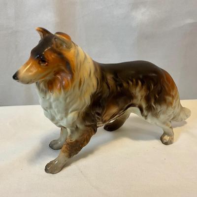 Vintage 1950s porcelain Collie figurine