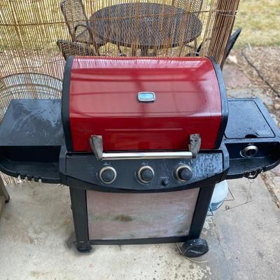 NICE UNIFLAME BBQ GRILL W/TANK