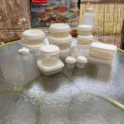 RUBBERMAID FOOD STORAGE CONTAINERS