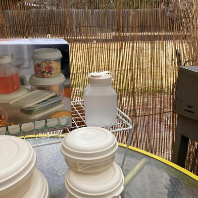 RUBBERMAID FOOD STORAGE CONTAINERS